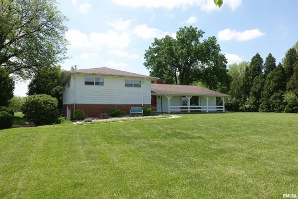 276 Knox Rd 2350 N, Rio, IL 61472