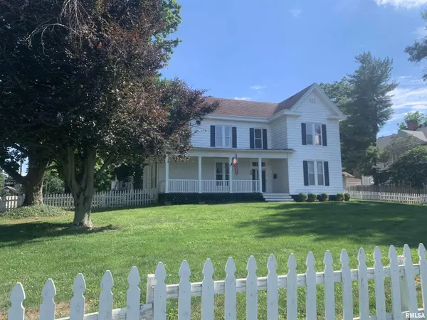 1405 W COLLEGE AVE, Jacksonville, IL 62650