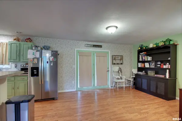 514 W WASHINGTON ST, Mendon, IL 62351