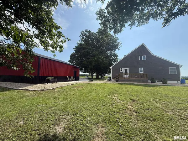 22953 CARTER ST, Petersburg, IL 62675
