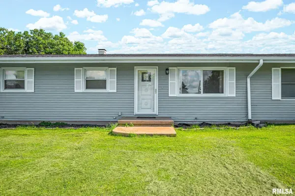 302 BERNARD ST, Abingdon, IL 61410