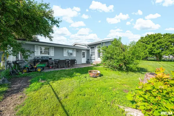 302 BERNARD ST, Abingdon, IL 61410