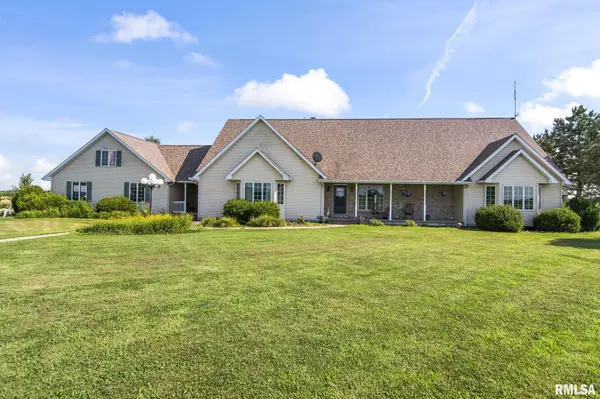 4489 PALMYRA RD, Palmyra, IL 62674