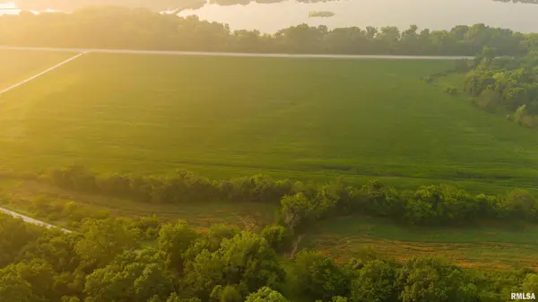 001 State Route 100, Browning, IL 62624