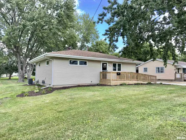 975 PINE ST, Galesburg, IL 61401