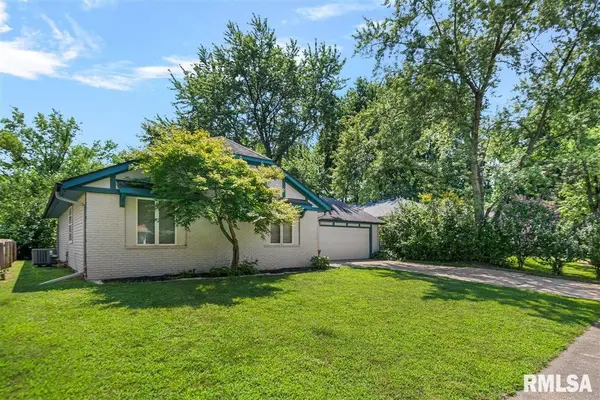 236 Buckhorn DR, Springfield, IL 62707