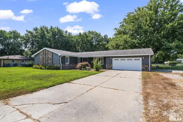 1070 GREEN ACRES LN, Springfield, IL 62707
