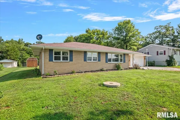 10827 BUCKHART RD, Rochester, IL 62563
