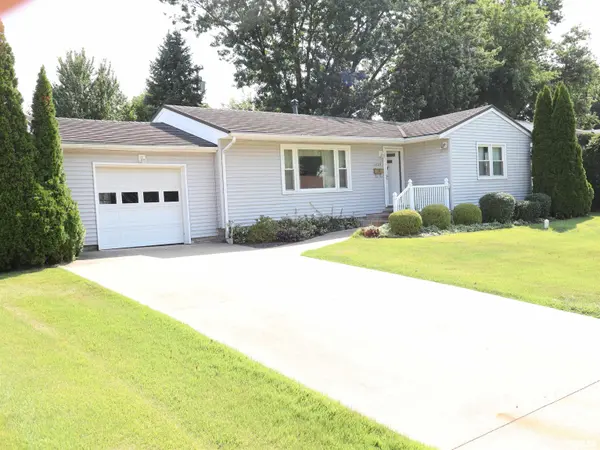 3324 CREST VIEW DR, Quincy, IL 62301