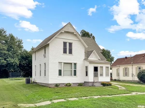 313 N VERMONT ST, Camp Point, IL 62320