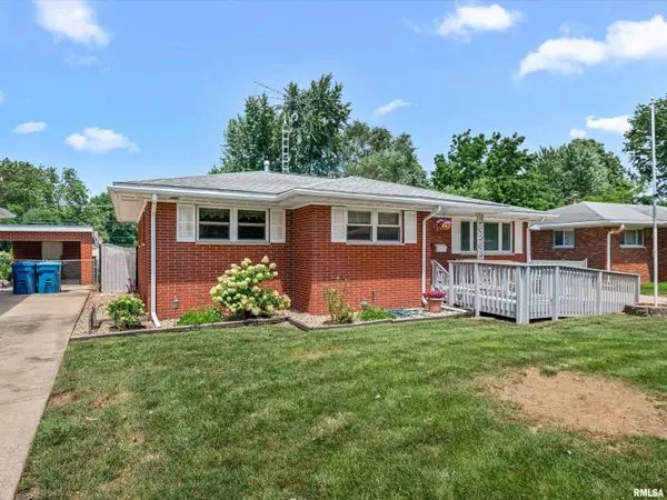 15 MONICA CT, Grandview, IL 62702