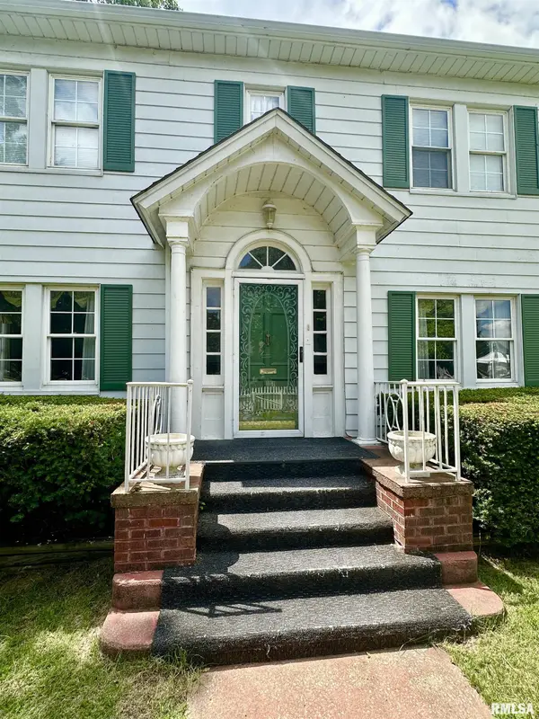 143 S GREEN ST, Meredosia, IL 62665