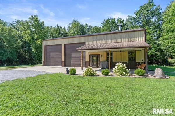 1761 Tozer RD, Springfield, IL 62707