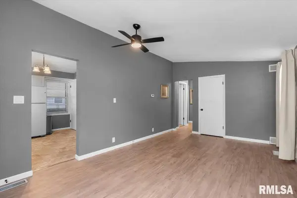 1816 GRANT ST, Springfield, IL 62703