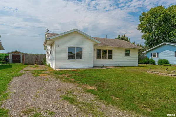 131 NORTH ST, Armington, IL 61721