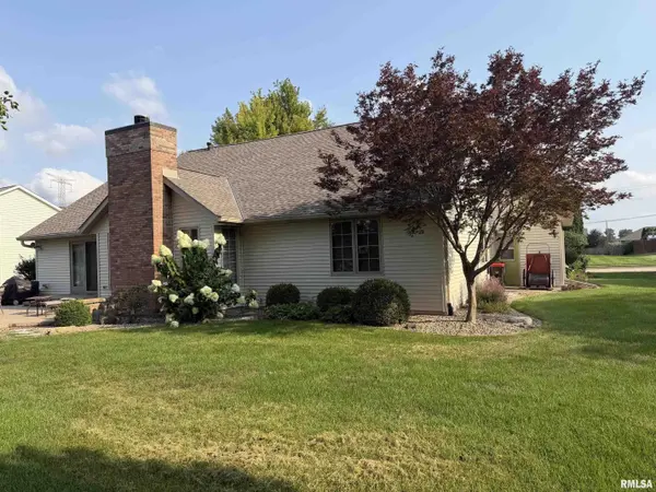 17 NEWBERRY CT, Morton, IL 61550