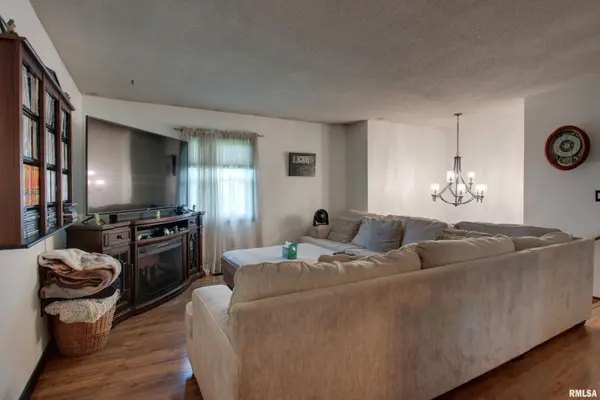 4526 PAYSON RD, Quincy, IL 62305