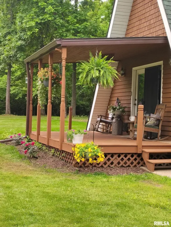 392 HICKORY HILLS RD, Havana, IL 62644