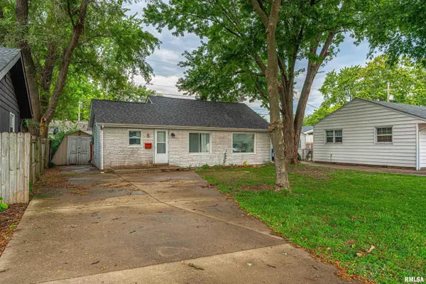 5 MELODY LN, Springfield, IL 62702