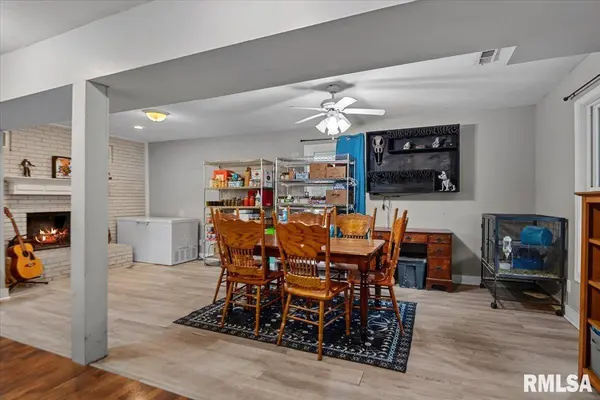 119 E WOODLAND AVE, Spaulding, IL 62561