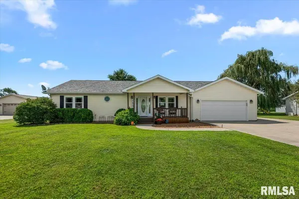 125 CEDAR ST, Kincaid, IL 62540