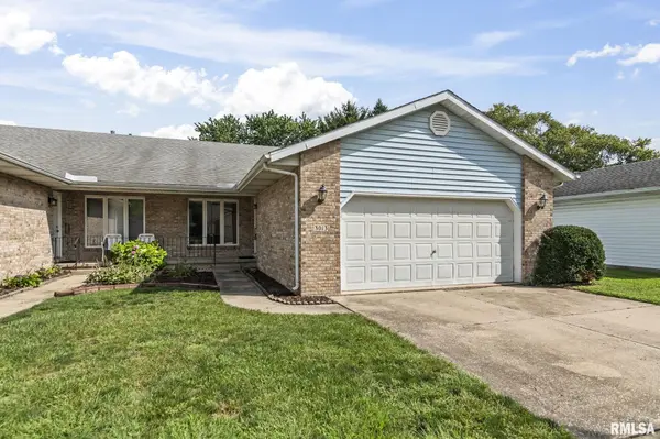 3013 CAMERON DR, Springfield, IL 62704