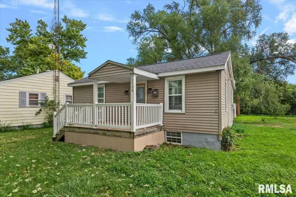 1124 N DANIEL AVE, Springfield, IL 62702