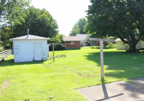 1331 WILLARD ST, Galesburg, IL 61401