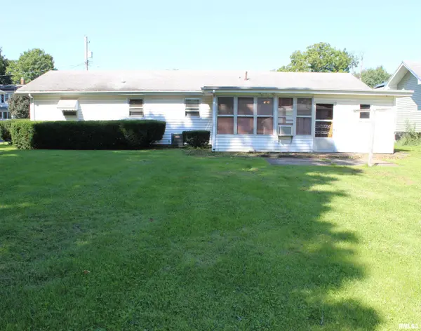 1331 WILLARD ST, Galesburg, IL 61401