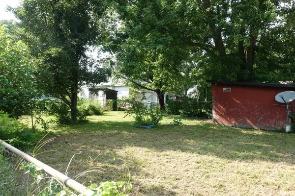 291 INDIANA AVE, Galesburg, IL 61401