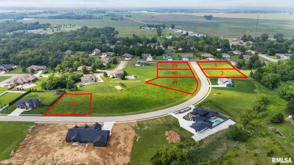 210 APACHE WAY, Groveland, IL 61535