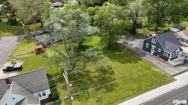 2506 COURT ST, Pekin, IL 61554