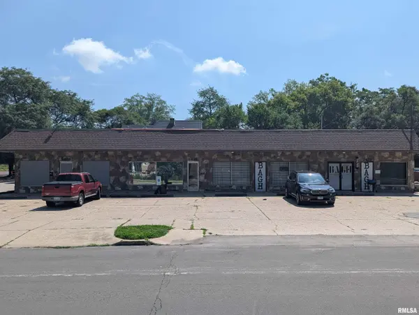 2422 N NORTH ST, Peoria, IL 61604