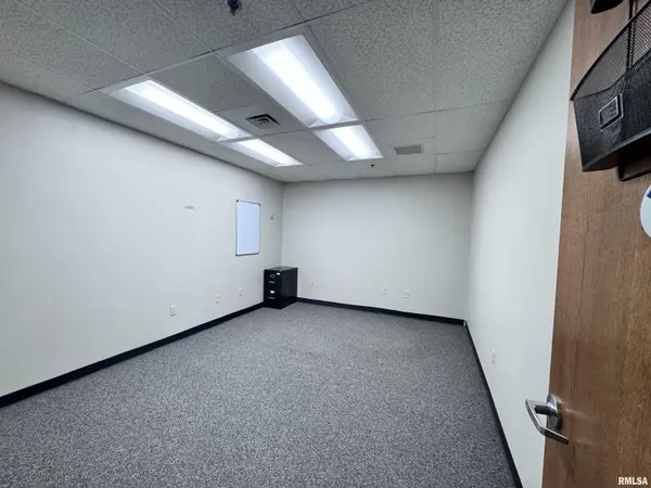 510 N PEARL ST, Macomb, IL 61455