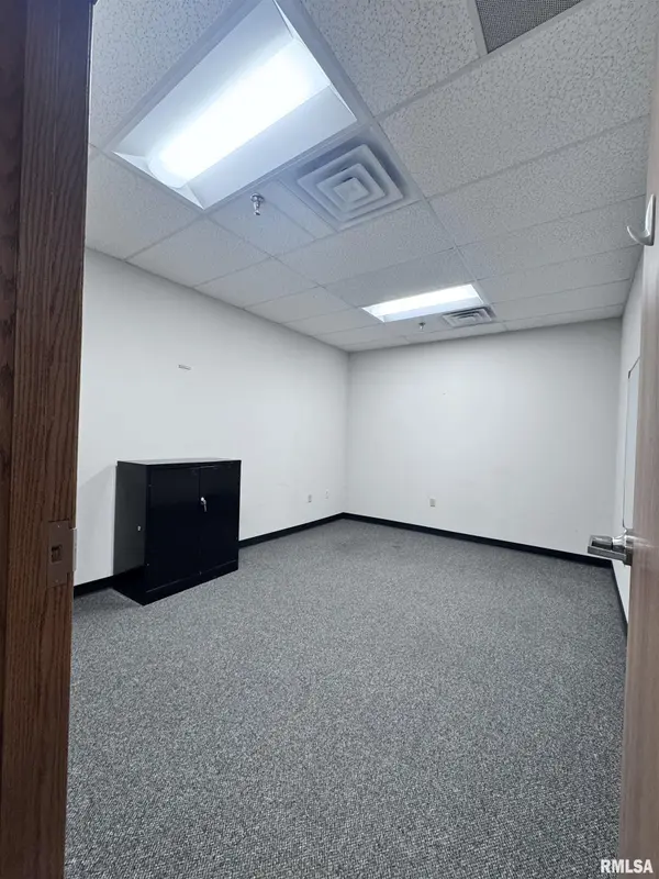 510 N PEARL ST, Macomb, IL 61455