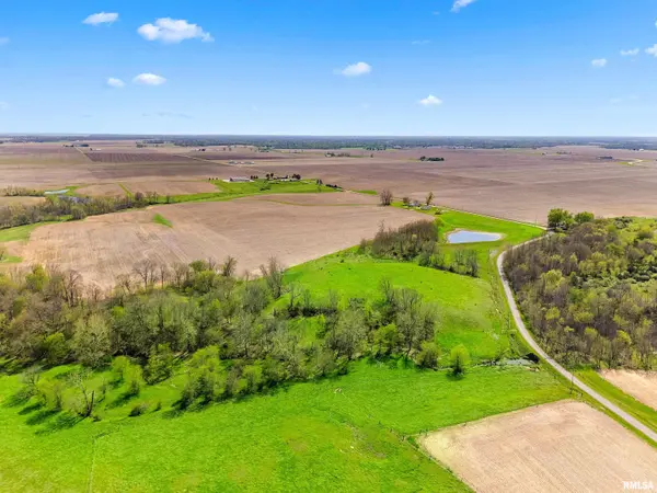16853 N WRIGHT RD, Lewistown, IL 61542