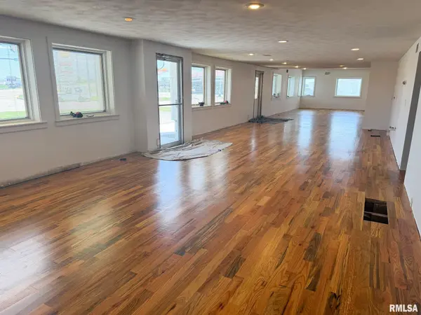 210 E PEORIA ST, Goodfield, IL 61742