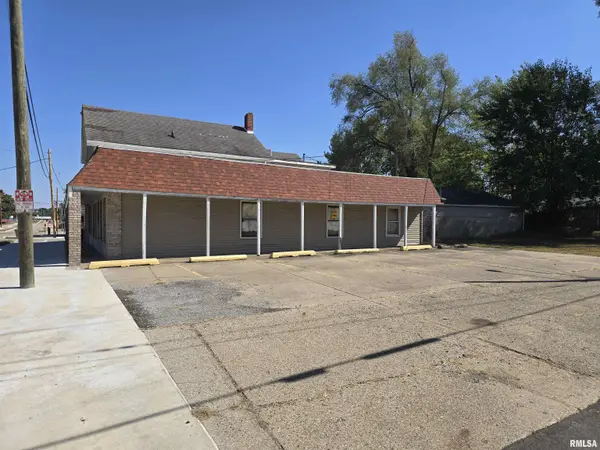 910 DERBY ST, Pekin, IL 61554