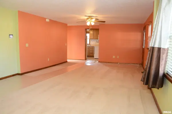 702 & 708 W Piper ST, Macomb, IL 61455