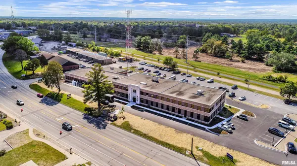 6035 N KNOXVILLE AVE #101B Middle, Peoria, IL 61614