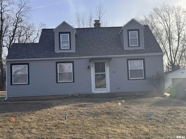 405 N Wood ST, Washington, IL 61571