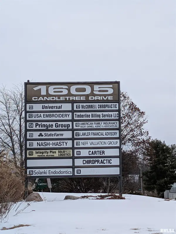 1605 W CANDLETREE DR #Suite 107, Peoria, IL 61614
