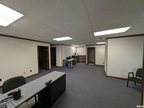 1605 W CANDLETREE DR #Suite 107, Peoria, IL 61615