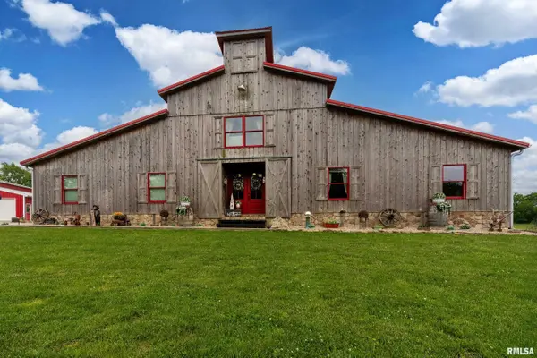 1717 MARION ST, Carterville, IL 62918
