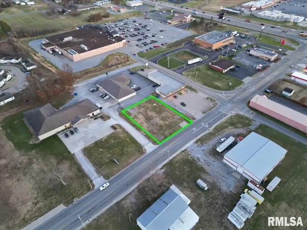 000 N Carbon ST, Marion, IL 62959