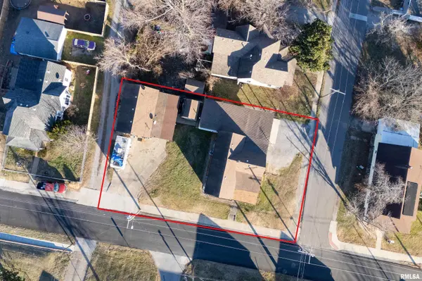201 N VICKSBURG ST, Marion, IL 62959