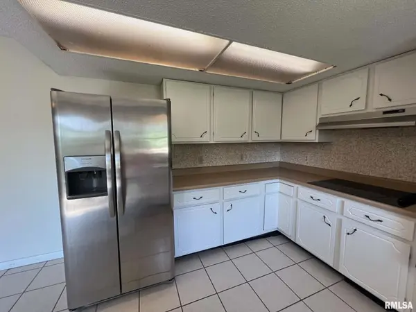 292 Jana RD, Macomb, IL 61455