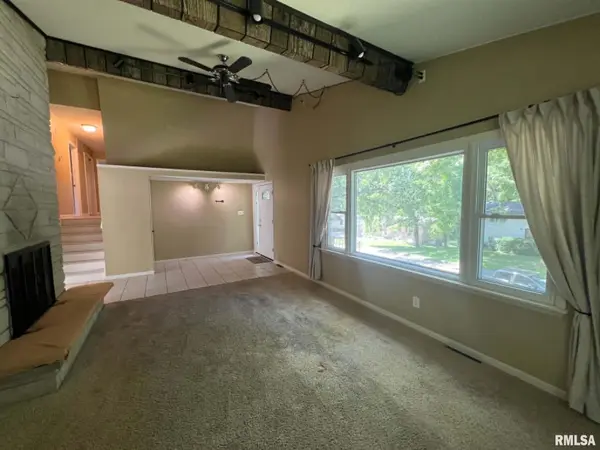 292 Jana RD, Macomb, IL 61455
