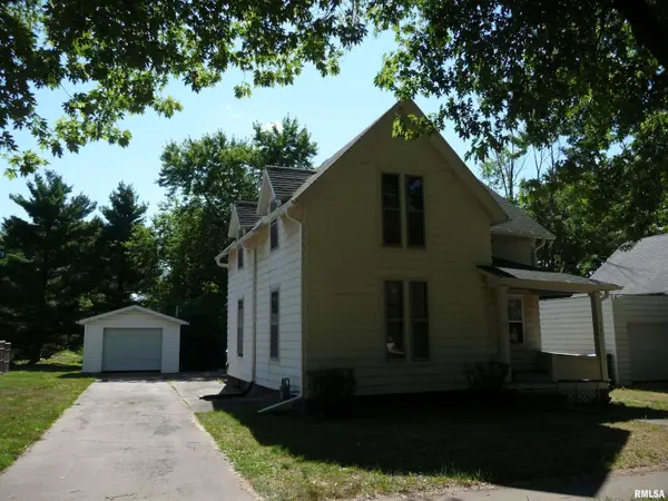 421 S MCARTHUR ST, Macomb, IL 61455