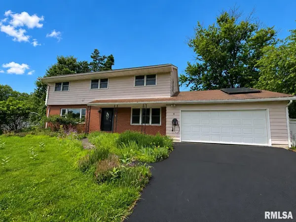 4 WOODLAND LN, Macomb, IL 61455